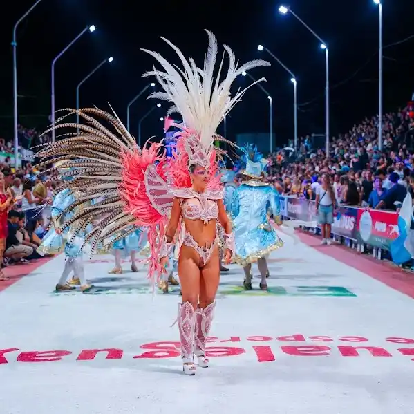 Se vivieron tres noches de Corsos con distintas alternativas  y mucha concurrencia