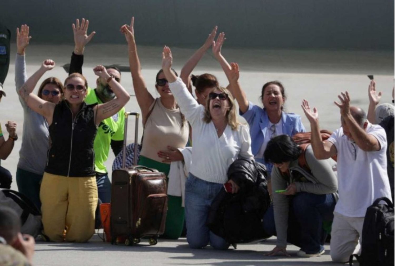 Aumenta la cantidad de argentinos que piden ser repatriados desde Israel por el conflicto