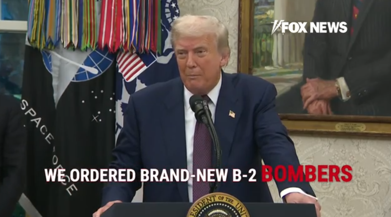 El "nuevo B-2" de Trump: ¿Un desliz presidencial o un programa secreto?