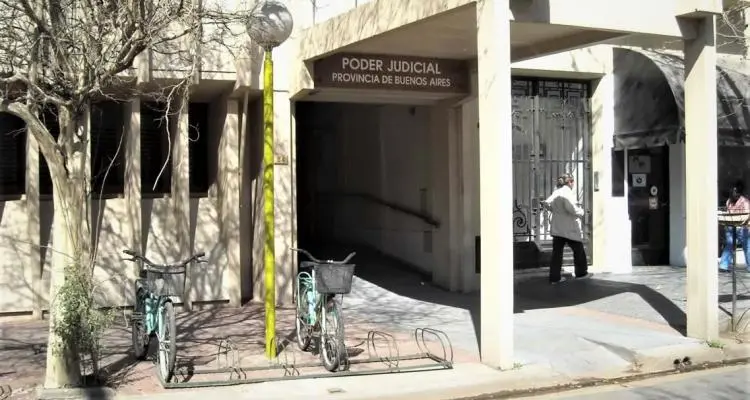 Detuvieron a un delincuente que había robado en Trenque Lauquen y hubo que trasladarlo hasta esa ciudad