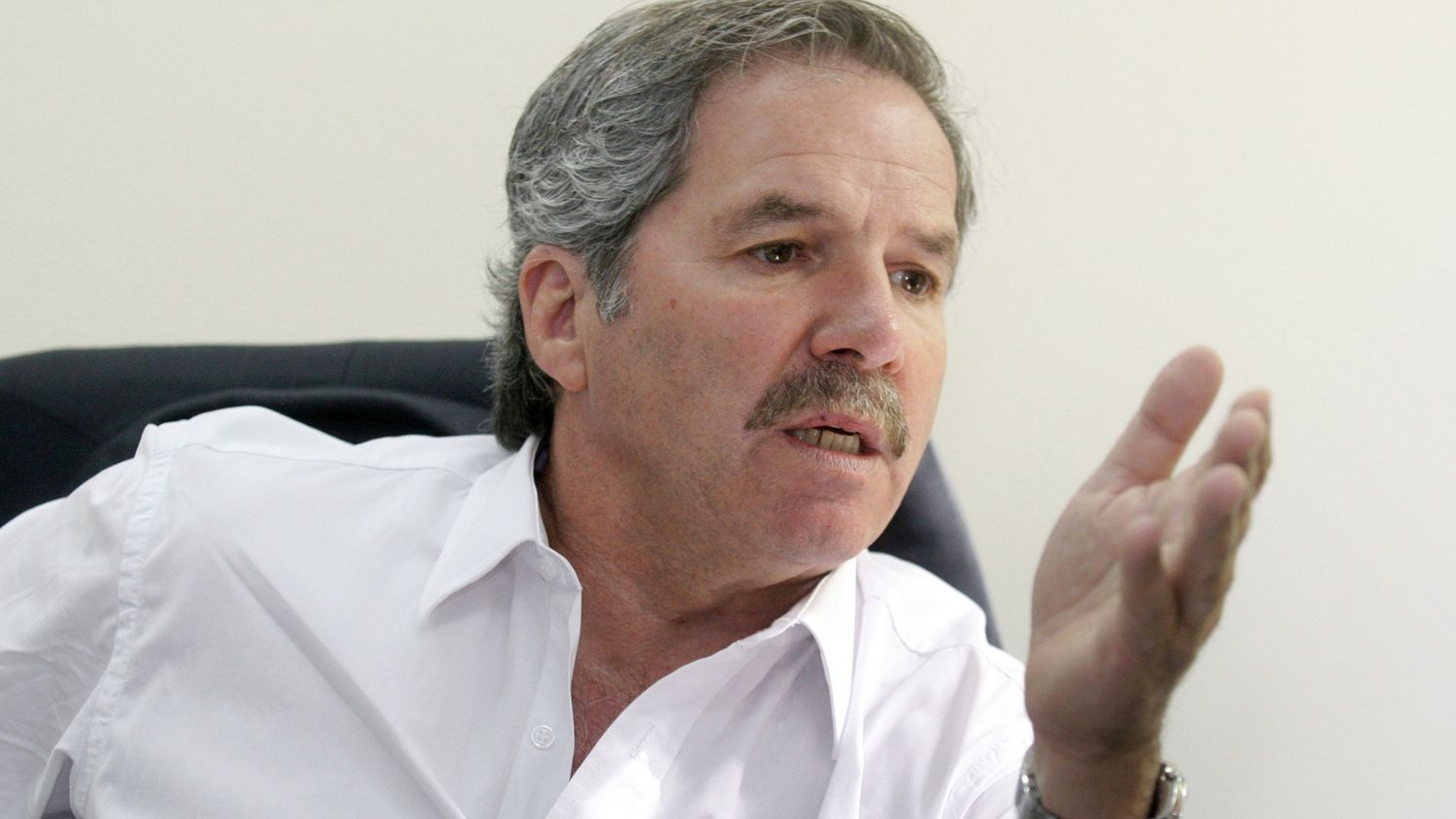 Solá: "Se meten con las mafias visibles pero no con las ocultas como Panamá Papers"