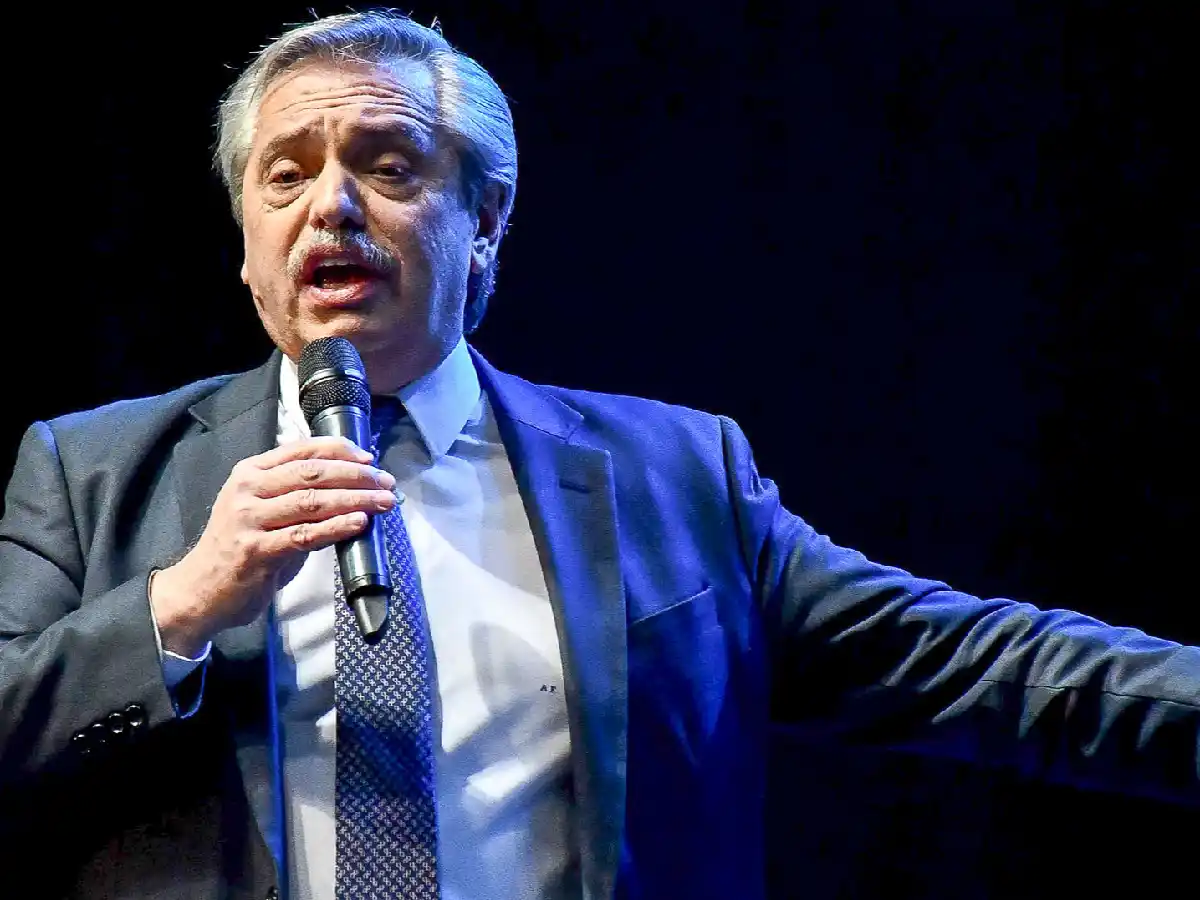 Alberto Fernández le respondió a Macri que "no busque culpables fuera de su propio gobierno"
