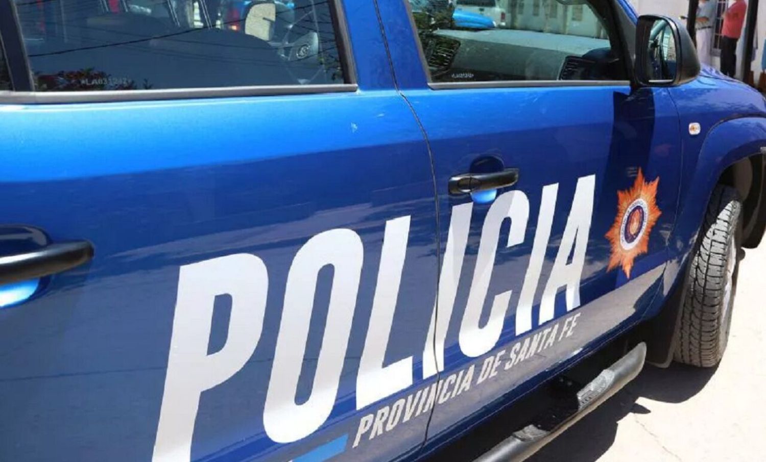 Fue a robar junto a su hijo de 8 años y lo atrapó un vecino cuando escapaba en bicicleta