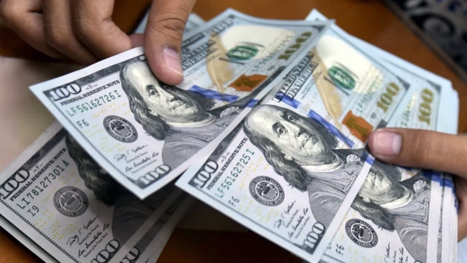Dólar en Necochea: a cuánto cerraron este martes todas las cotizaciones