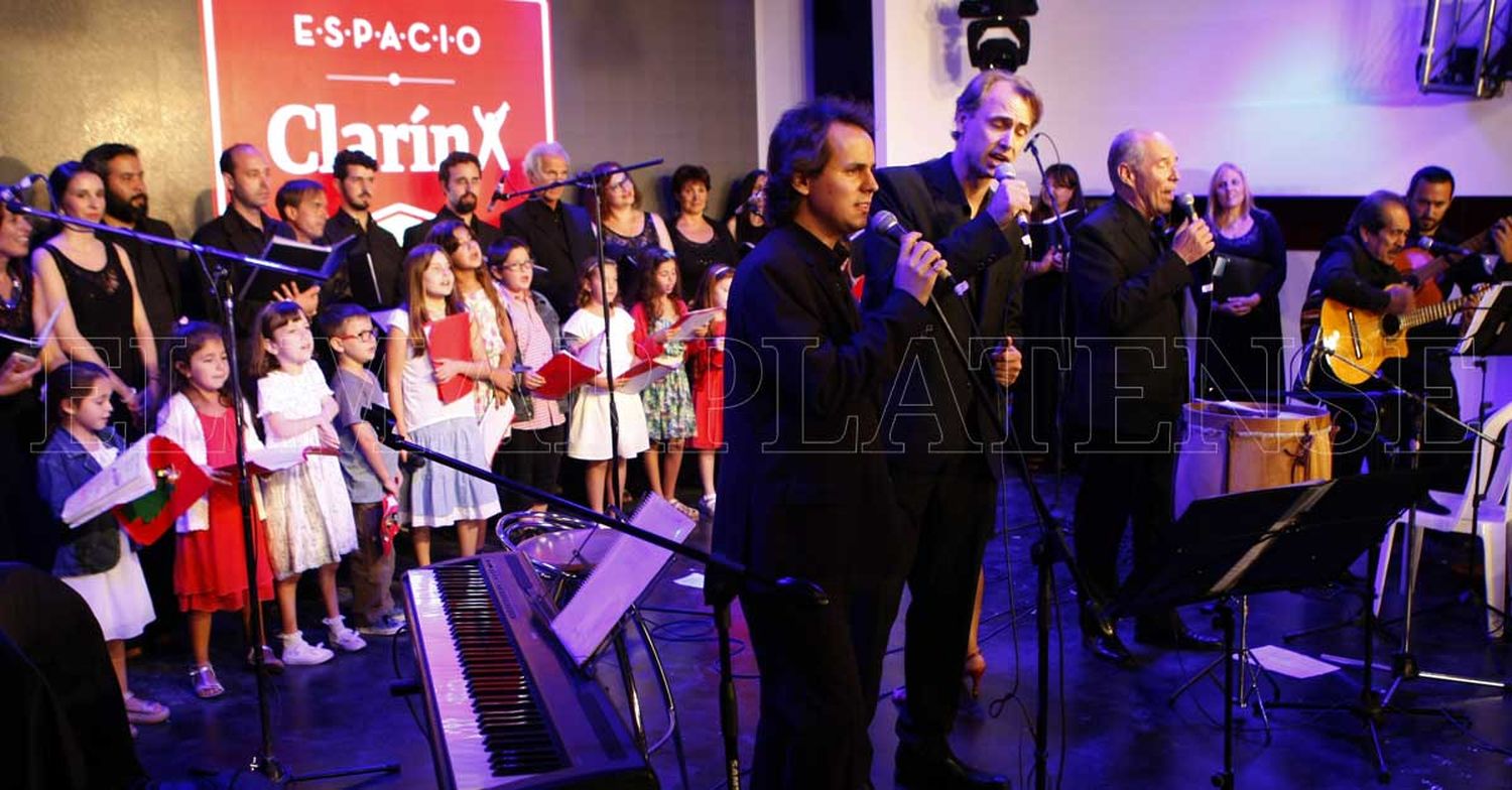 Con lleno total, comenzó la cuarta temporada del Espacio Clarín