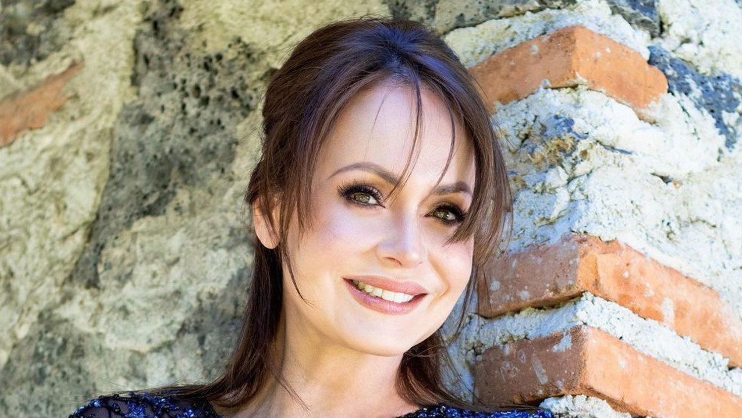 SE ACABÓ LA SEQUÍA: Gaby Spanic consiguió al bombero que le apaga el fuego