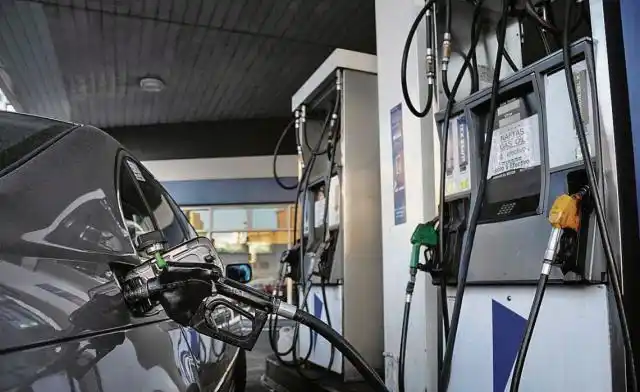 Para los expendedores, la nafta debería aumentar un 9% más