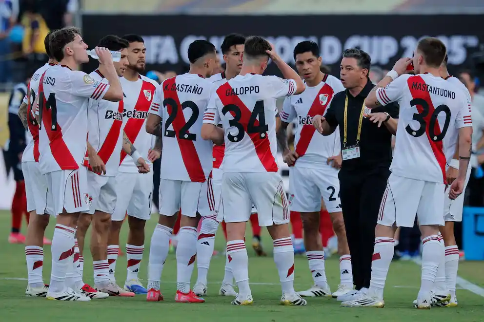 River Plate acarició el primer gol sobre el final de la etapa