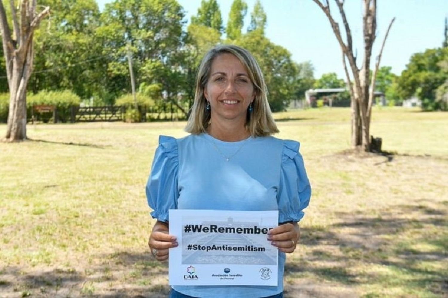 Stratta rememoró a las Víctimas del Holocausto