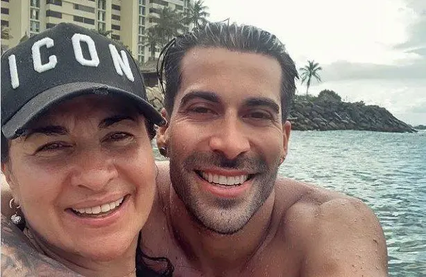 Wachu, el animador Adrián Lara, despide a su madre