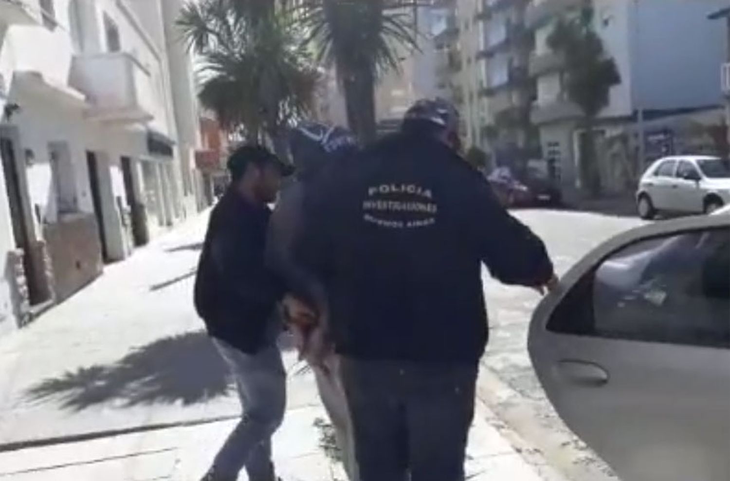 Fue detenido por encerrar y maltratar a su pareja durante meses