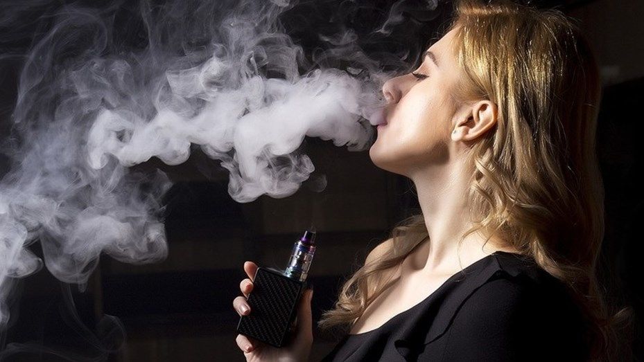 Primer caso de lesión pulmonar en Argentina por cigarrillo electrónico genera alerta