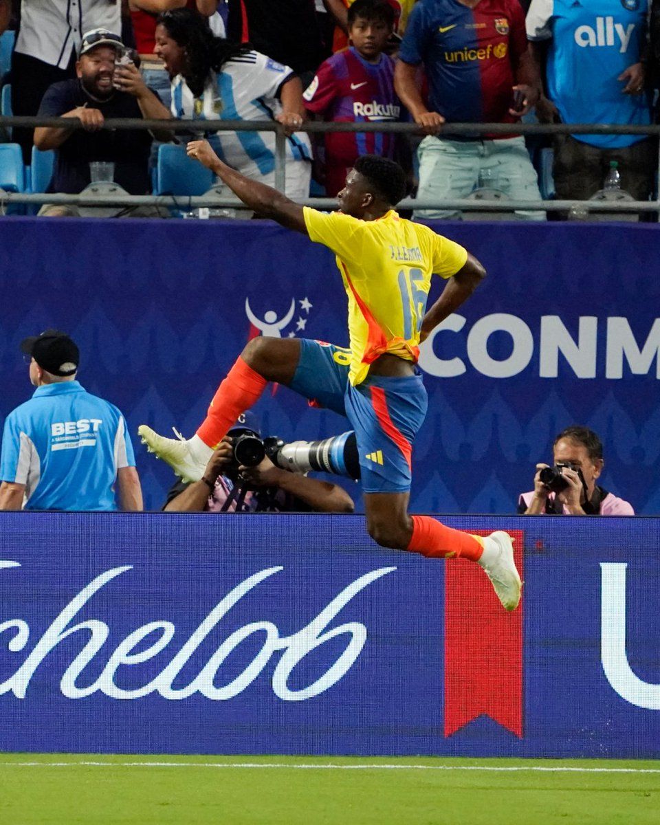 Colombia bajó a Uruguay y jugará la final.
