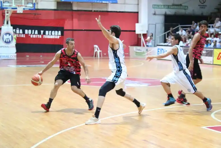 Central ganó y se afirma en la punta del Torneo Federal