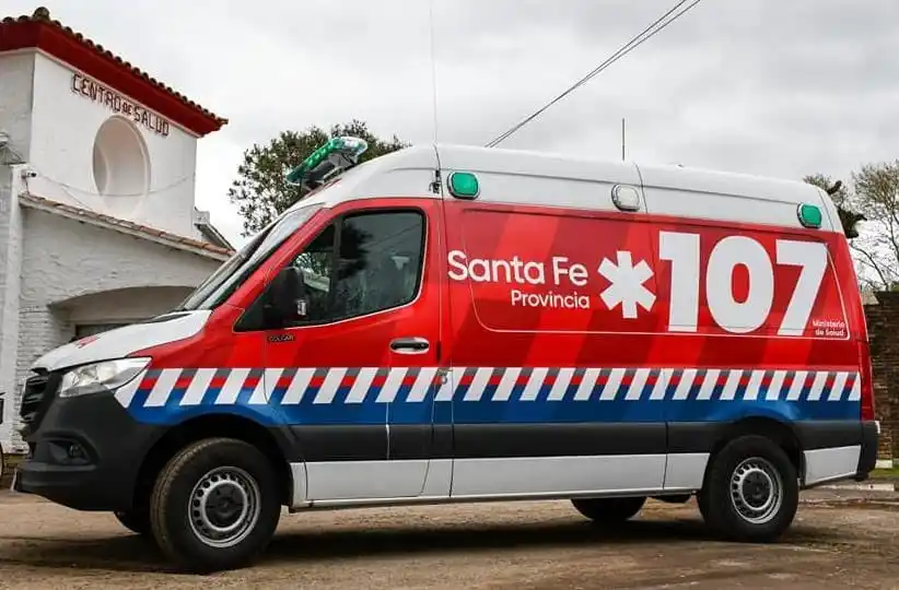 El senador Enrico propone al gobierno provincial la compra de ambulancias para localidades de General López  