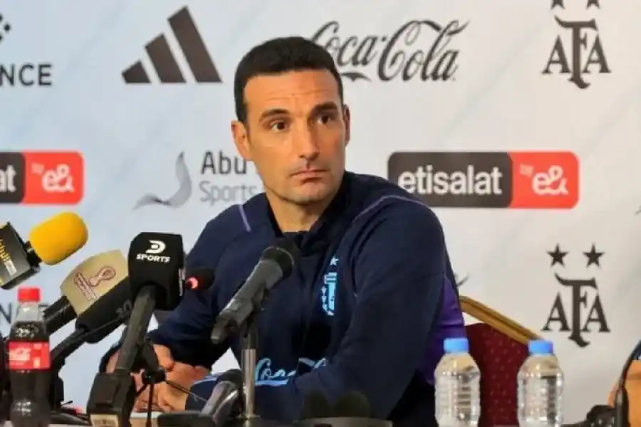 Scaloni no confirmo el equipo