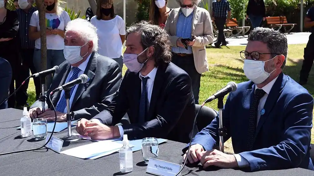 Restringen la circulación nocturna para bajar los contagios de coronavirus