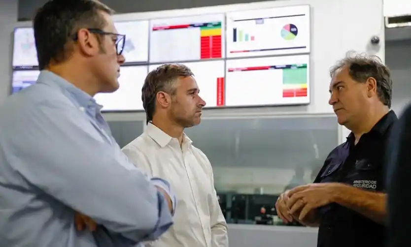 Achával se reunió con el ministro de Seguridad bonaerense en el COM