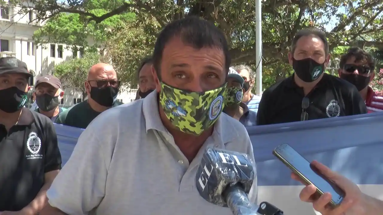 Reclamo frente a Casa de Gobierno de ex soldados de Malvinas