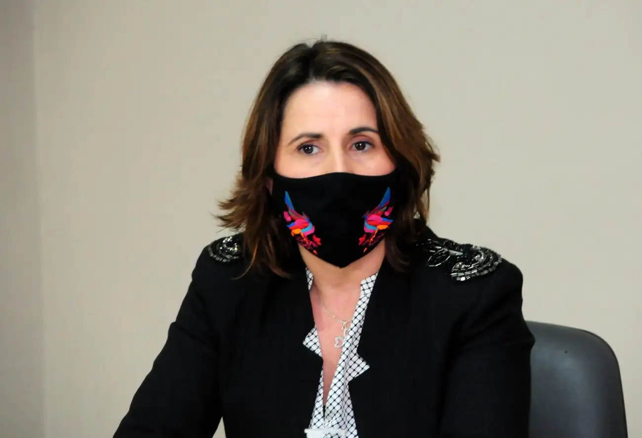 Dra. Florencia Bruggesser  "Estamos al limite con las camas de terapia Intensia"|Cosas que
