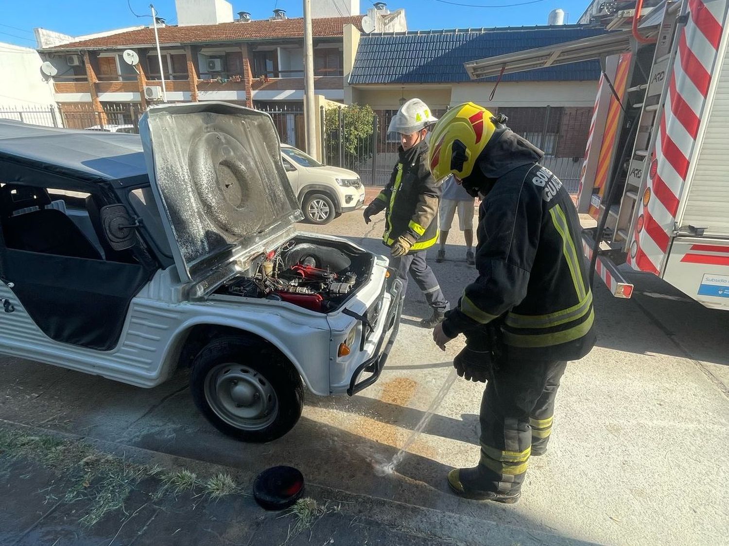 Varias salidas de Bomberos por incendios en la jornada de hoy