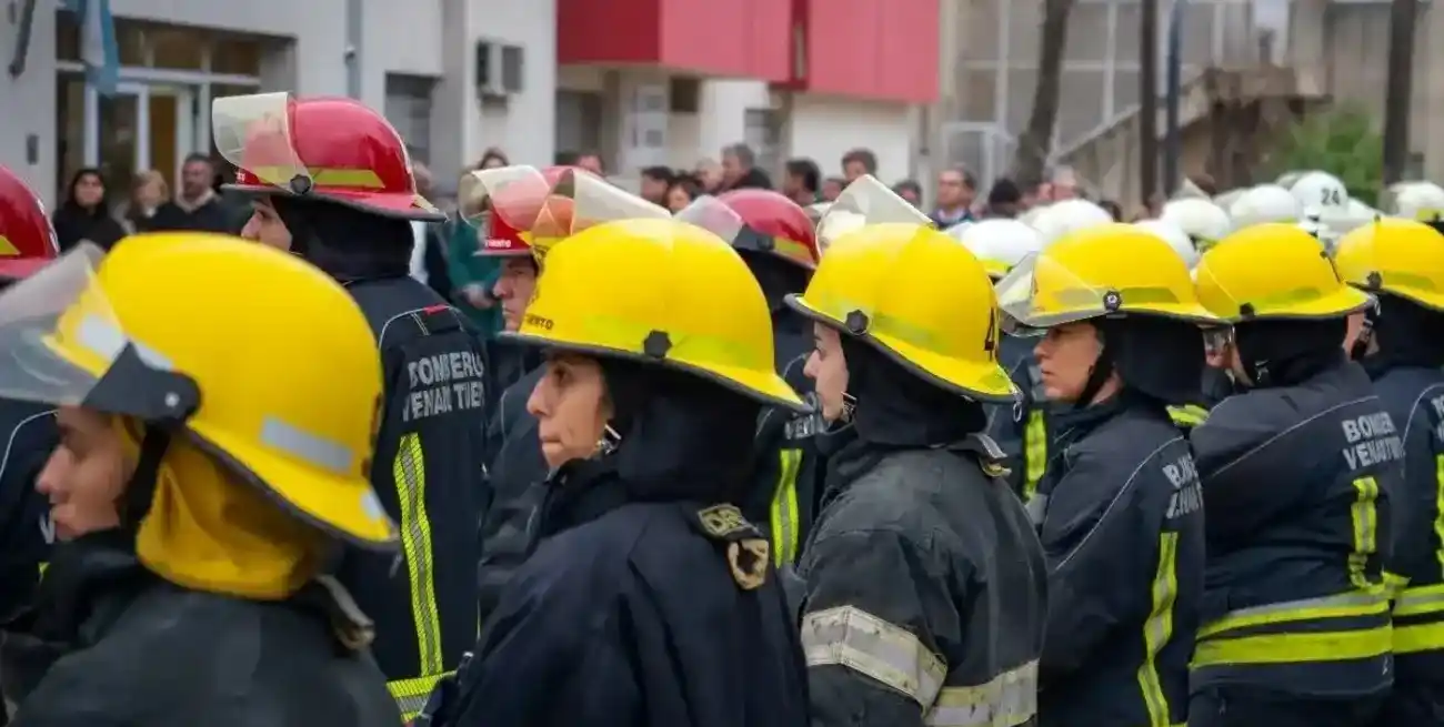 Bomberos de Venado se preparan para viajar a Venezuela en misión de ayuda humanitaria