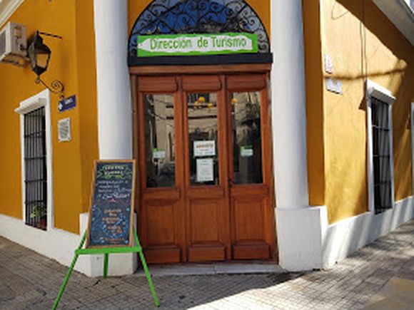 Dirección Turismo, sin baños disponibles para los visitantes: "Fuimos a hacer pis a la biblioteca"