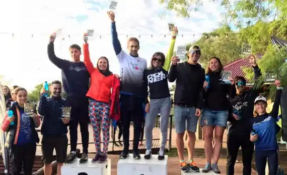 Laura Barrena, tercera en el Triatlón de Puán