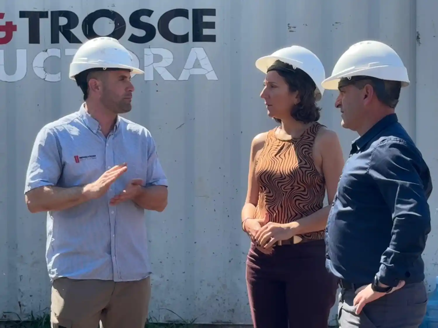 Escuela Secundaria Hughes - 3