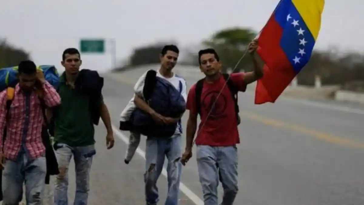 Venezolanos en Colombia reciben un trato desastroso en materia migratoria: LES CUESTA RENOVAR LOS PAPELES