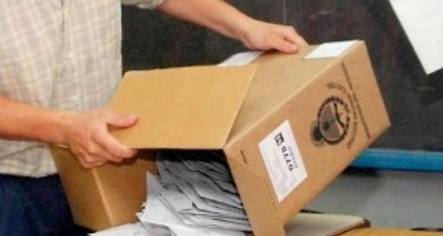 Elecciones 2015: Estiman que los primeros resultados oficiales se conocerán a las 22.00