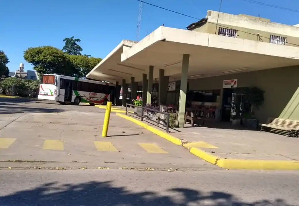 Hay protocolo para el transporte de larga distancia y Chevallier aguarda directivas para retomar el servicio en San Pedro