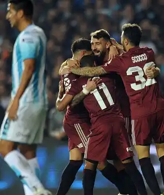 River goleó a Racing 6 a 1