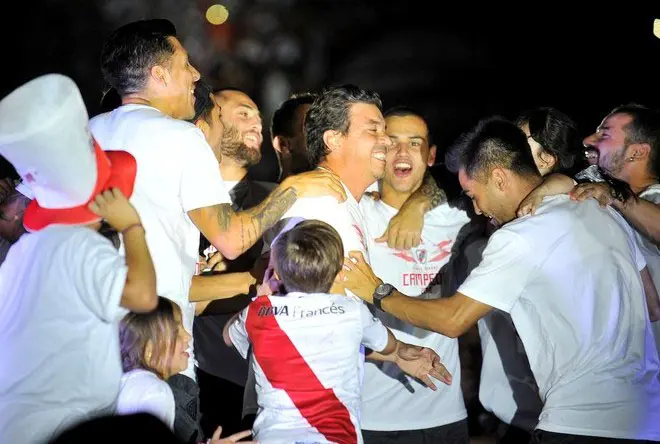 Llegó River y festejó