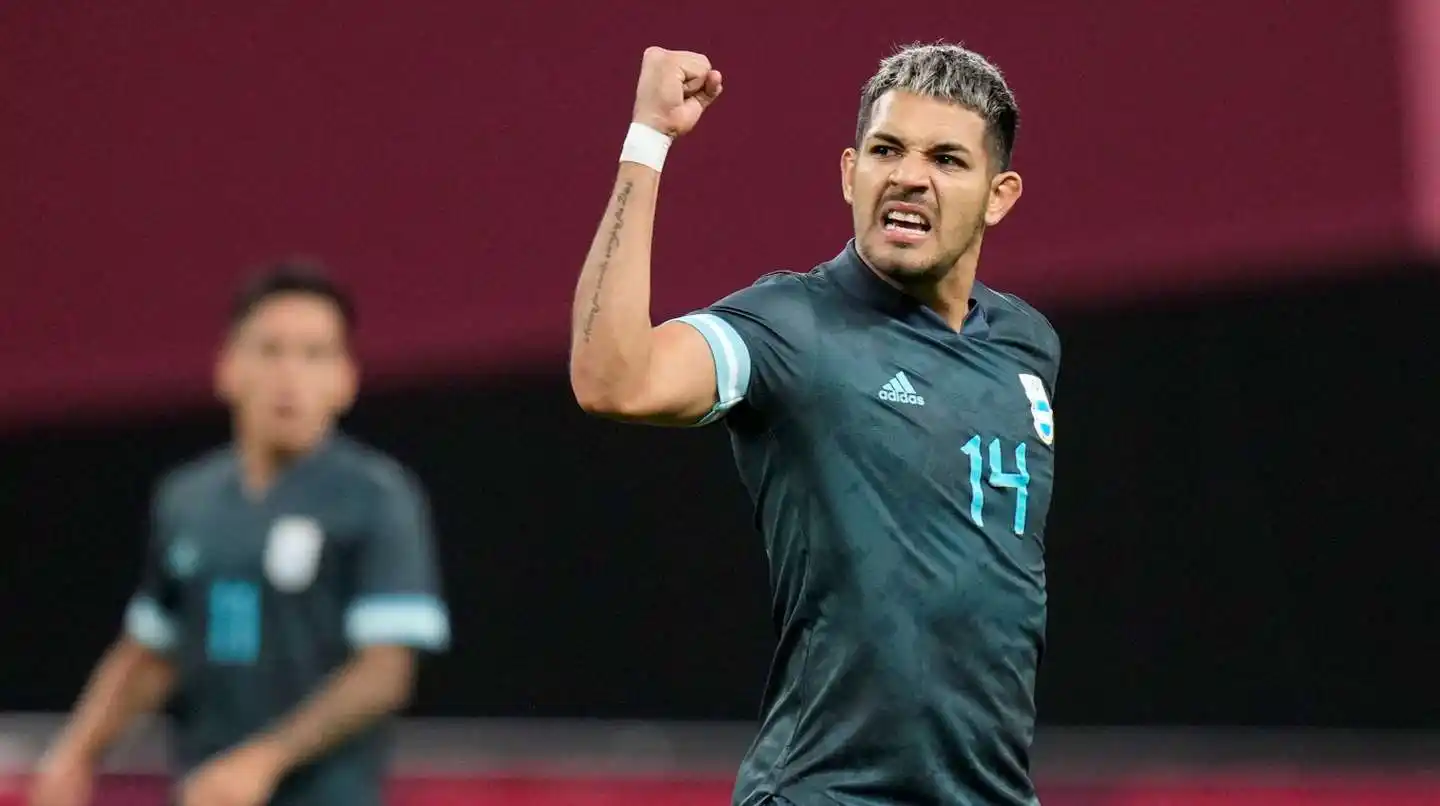Detuvieron en Francia al futbolista Facundo Medina por violencia de género
