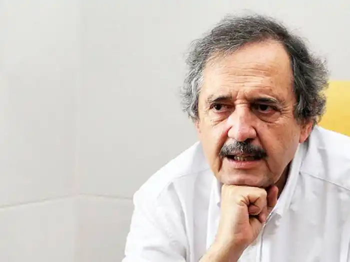 Alfonsín preocupado por  la postura de la UCR ante  la negociación con el FMI