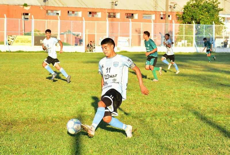 Triunfo para Fontana y empate
en el clásico Depor-Libertad