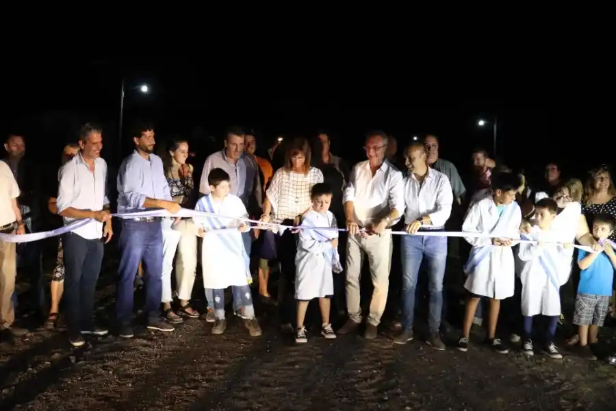 Caminos de la Ruralidad: La provincia inauguró una traza de en el Departamento Constitución