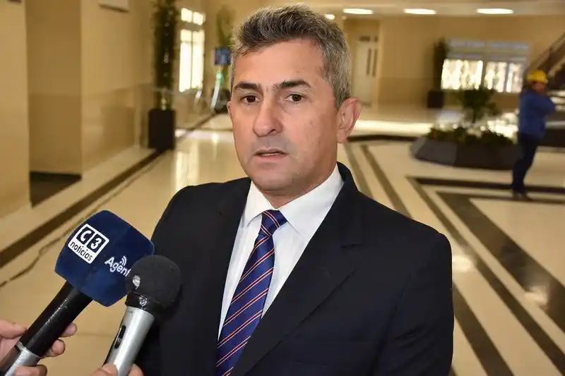 “Uno de los pilares del Modelo Formoseño 
es el desarrollo de la infraestructura vial”