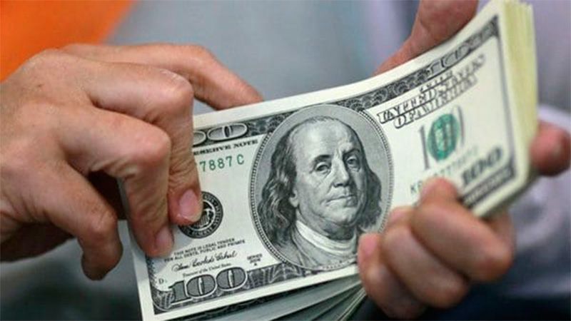 Dólar blue bajó a $147 y se achica la brecha cambiaria