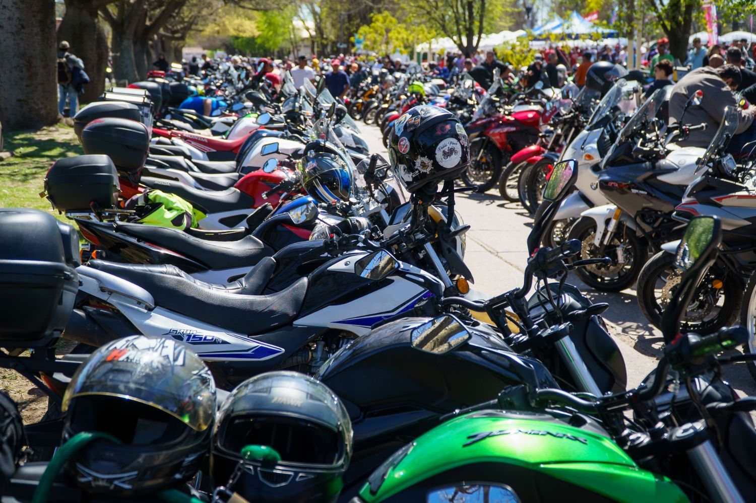 Gran concurrencia y presencia de motoso tuvo el encuentro del último domingo.