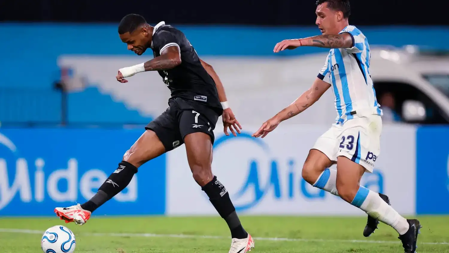 Botafogo y Racing vuelven a encontrarse.