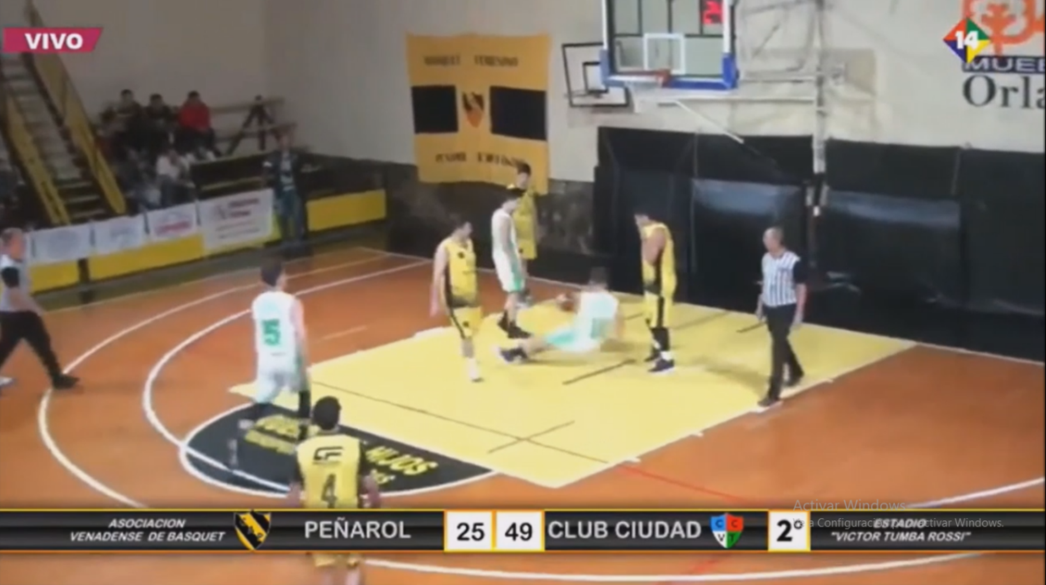 Video: la dura agresión en un partido de la Venadense de Básquet