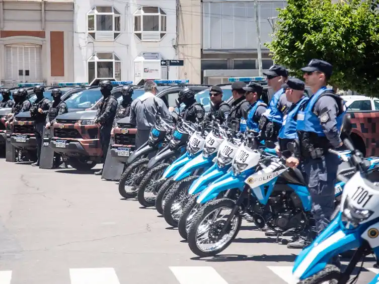 Entre Ríos incorporó equipamiento y vehículos para reforzar el trabajo de la Policía