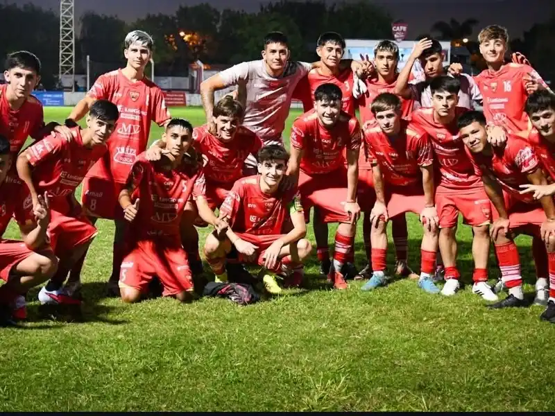 El "Bicho Colorado" venció   a y es líder del Apertura junto al Dep.Tacural. Foto:IG, CAFE