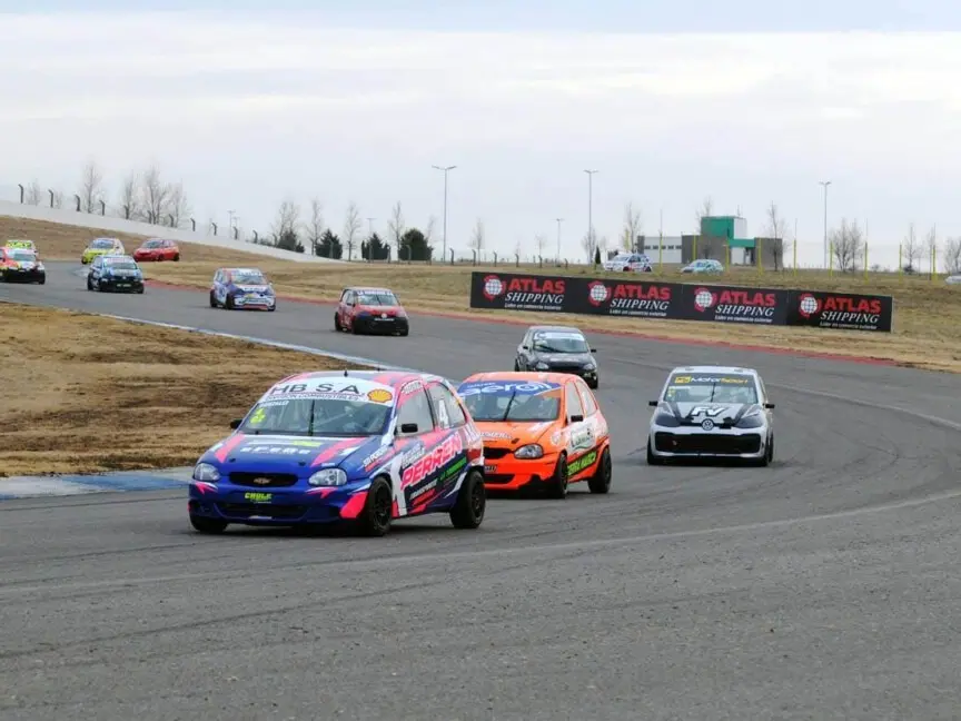 El Turismo Pista corrió en Toay.