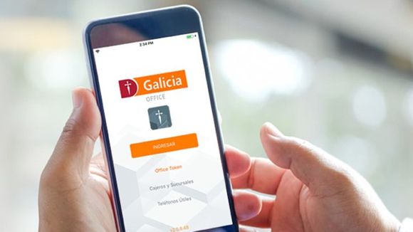 Le faltaron 27 mil pesos y 100 dólares de su cuenta: fue a la Justicia para reclamar al banco