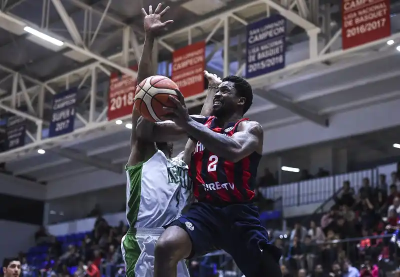 San Lorenzo, en ventaja en su semi 