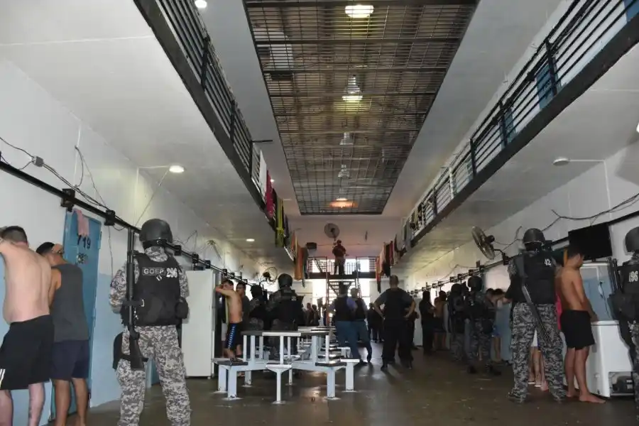 Anticipan que se suspenderán las visitas a algunos presos de alto perfil