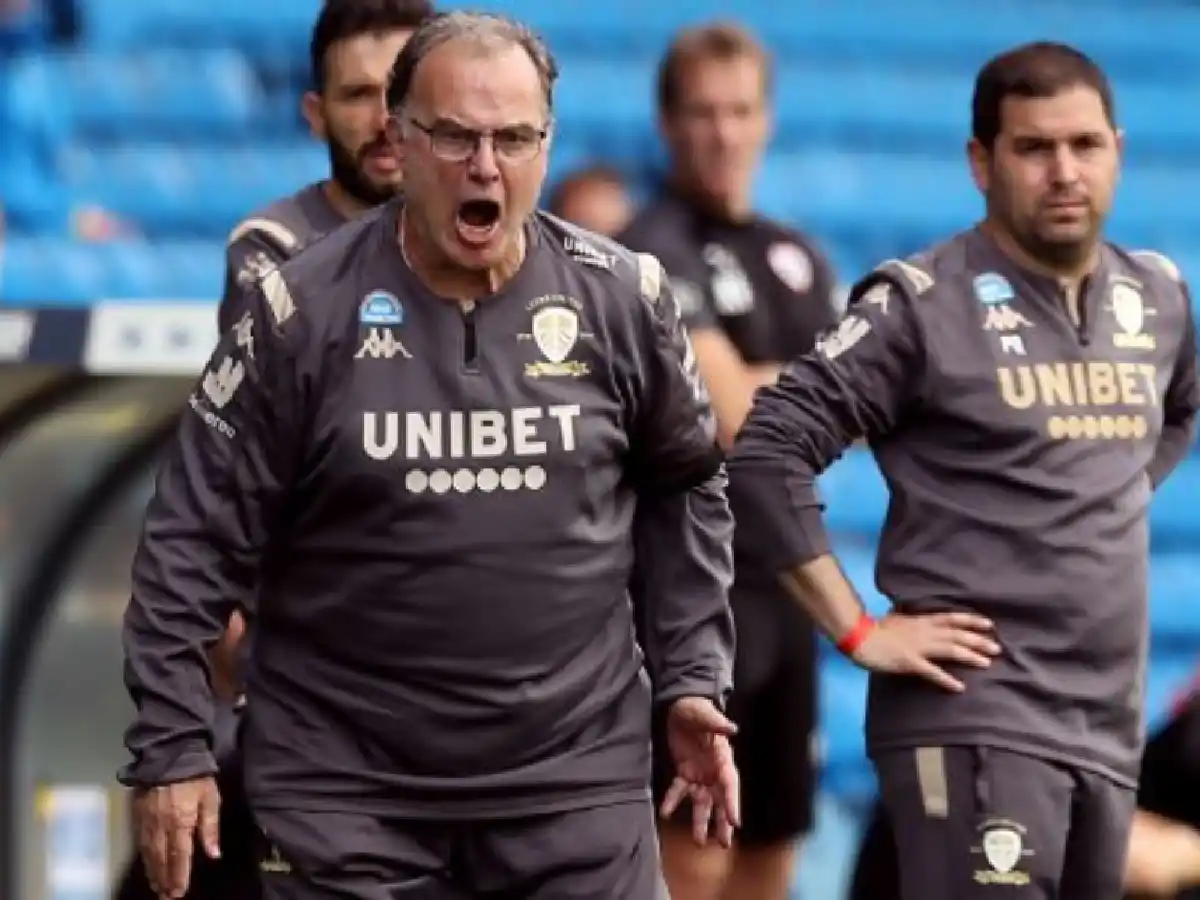 Bielsa dijo que este logro "no cambia" el "porcentaje desfavorable" de su carrera